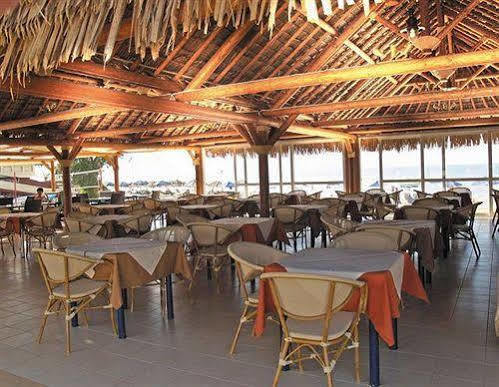 Silver Beach Hotel Paralia Kourna Buitenkant foto